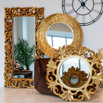 Настенное зеркало хлоя золотого цвета