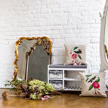 Настенное зеркало олимпия