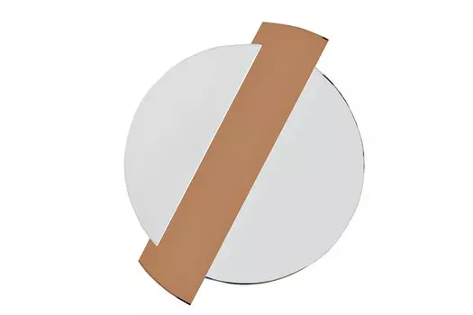 Настенное зеркало с коричневой вставкой