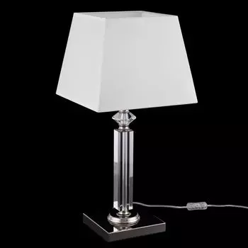 Настольная лампа Chandler с белым абажуром