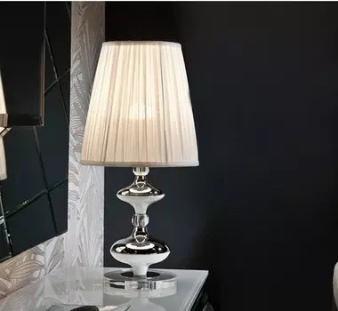 Настольная лампа Schuller Oliver с белым абажуром