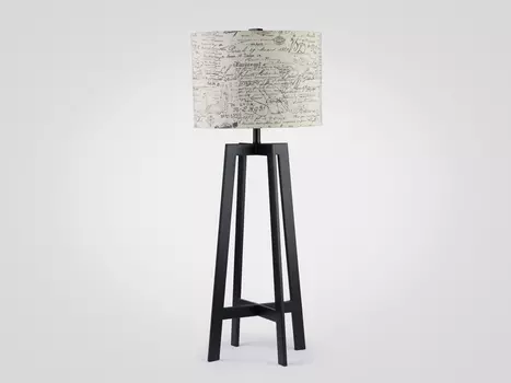 Настольная лампа высокая на высокой металлической ножке