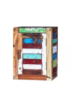 Навесной шкаф бендер из массива старого рыбацкого судна