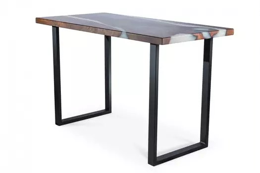 Обеденный стол Nut River из дерева