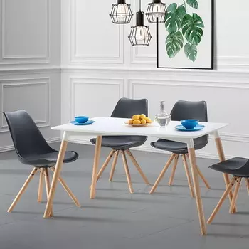 Обеденный стол с белой столешницей