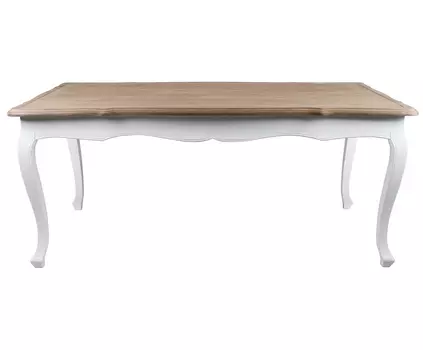 Обеденный стол с фигурными ножками