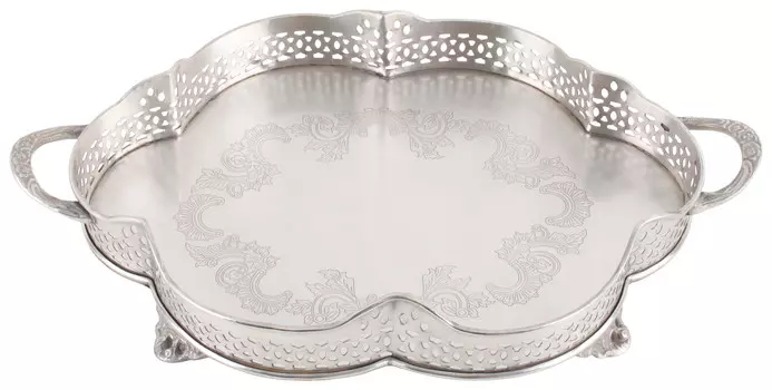 Поднос с ручками серебристого цвета