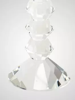 Подсвечник из прозрачного стекла