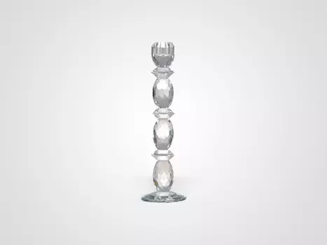 Подсвечники из прозрачного стекла