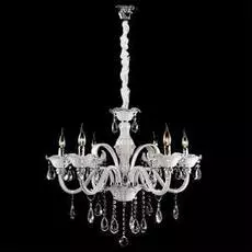 Подвесная люстра белого цвета