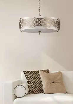 Подвесная люстра Burgeon с кремовыми плафонами