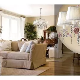 Подвесная люстра Odeon Light Padma с белыми абажурами