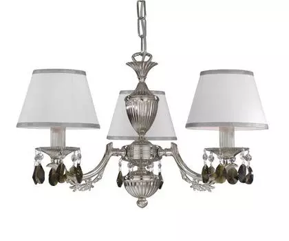 Подвесная люстра с белыми абажурами