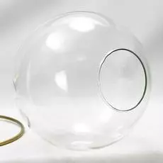 Подвесная люстра с прозрачными плафонами