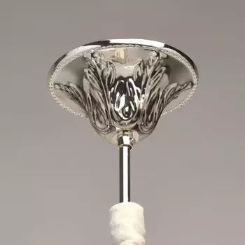 Подвесная люстра селена серебряного цвета