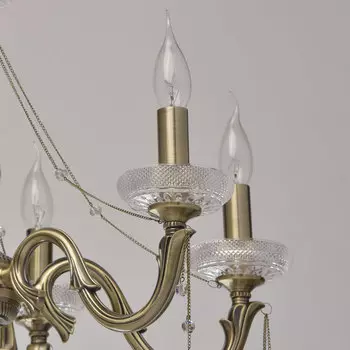 Подвесная люстра селена золотого цвета