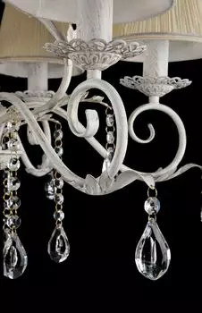 Подвесная люстра Susie с абажурами из органзы