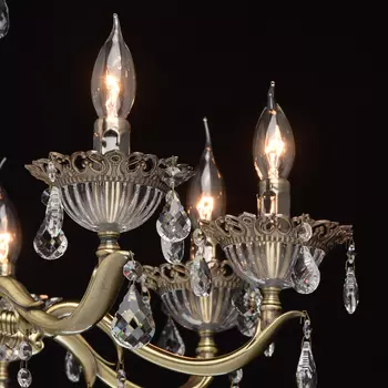 Подвесная люстра свеча с хрустальными подвесками