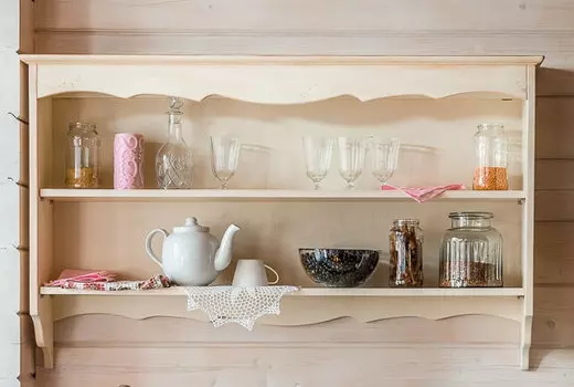 Полка настенная навесная из массива дерева