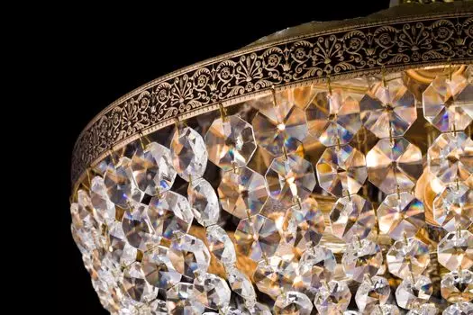 Потолочная люстра Twister золотого цвета