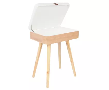 Прикроватная тумбочка из дерева