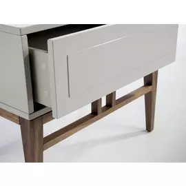 Прикроватная тумбочка с одним ящиком