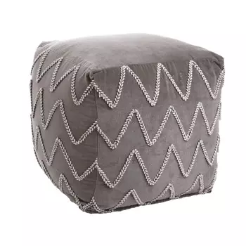 Пуф бежевого цвета