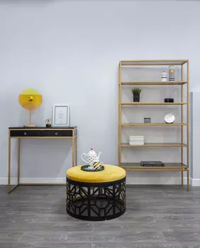 Пуф круглый с резным основанием