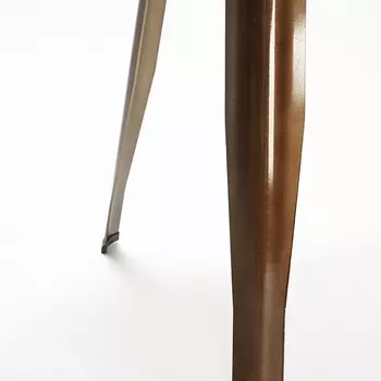 Стол обеденный Daphne со столешницей с искусственным старением