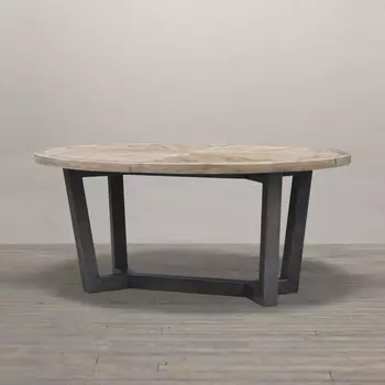 Стол овал с деревянной столешницей