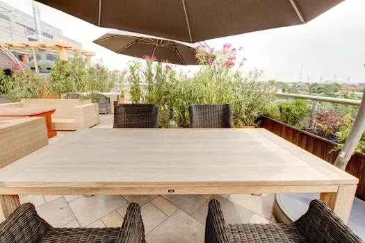 Стол витория из натурального тика