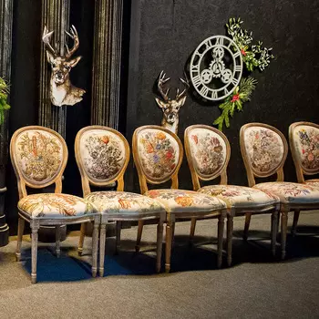 Стул 12 месяцев цветения версия март бежевого цвета