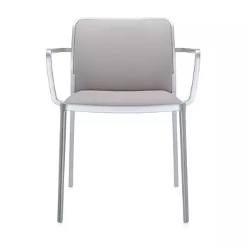 Стул Audrey Soft бежевого цвета с подлокотниками