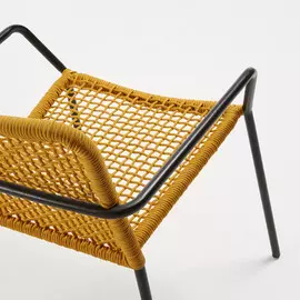 Стул Boomer горчичного цвета