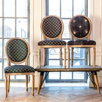 Стул чешуйки с каркасом из натурального бука