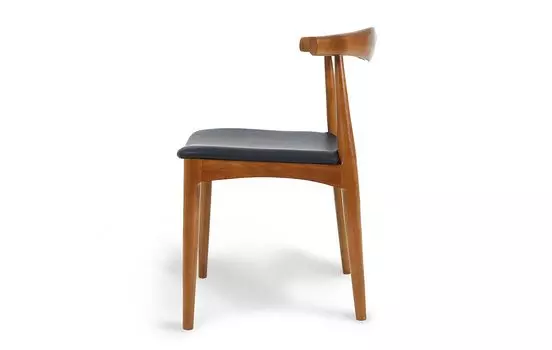 Стул из светлого ясеня