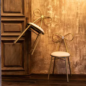 Стул кокет роуз в цвете розовое золото