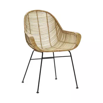 Стул с металлическими ножками из ротанга