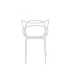 Стул с подлокотниками белого цвета