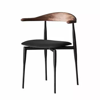 Стул со спинкой из ореха