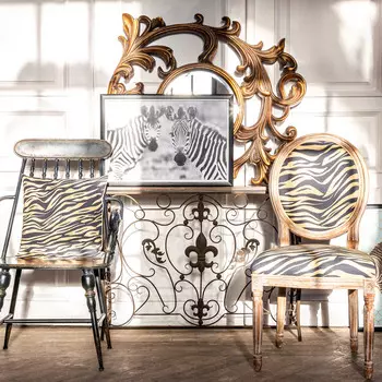 Стул зебра с каркасом из натурального бука