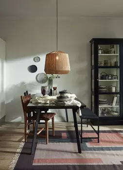 Тканный ковер Blush сливово-розового цвета