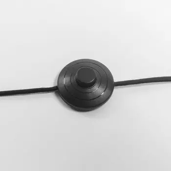 Торшер Kapeli на металлическом штативе