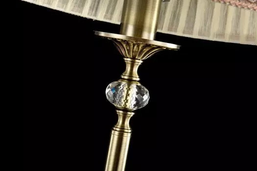 Торшер Soffia с абажуром бежевого цвета