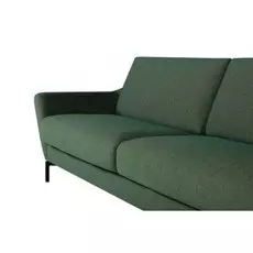 Трехместный диван Agda зелёный