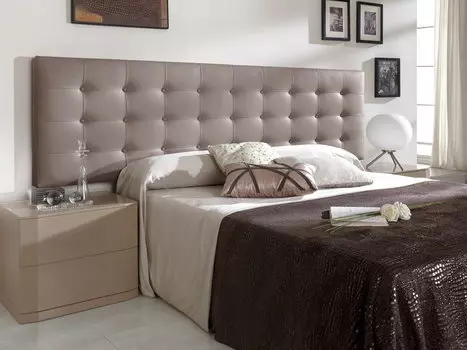 Тумба прикроватная с двумя выдвижными ящиками