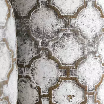 Ваза с крышкой из керамики