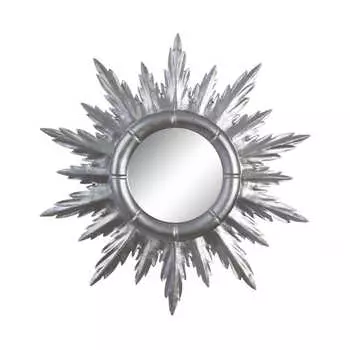 Зеркало настенное серебристого цвета