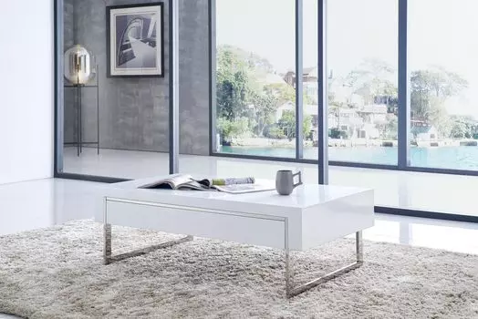 Журнальный стол с двумя ящиками