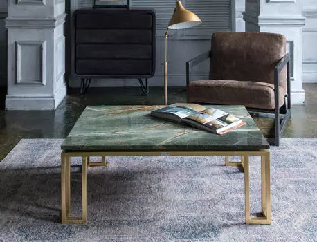 Журнальный стол с мраморной столешницей